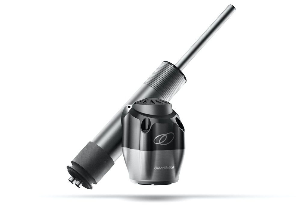 見到障礙自己會(huì)跳擺上香檳越野不倒這個(gè)技術(shù)讓你看手機(jī)也不暈車(圖11)